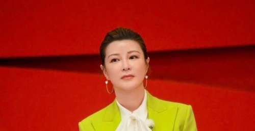 杜华退出乐华娱乐股东行列，退出前持股48.2％