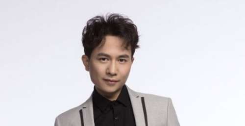 歌手​欢子，与模特刘璐在巴厘岛举行婚礼，你还记得他吗？