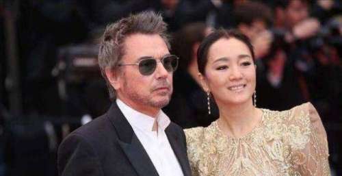 70多岁迎娶第4任妻子，女方是我国著名影后，他是怎么做到的？