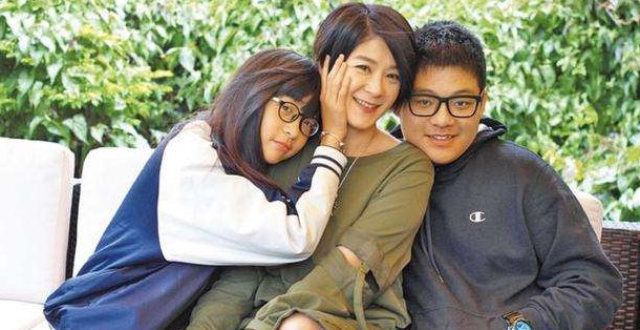 袁惟仁抛妻弃子，成植物人后却要求前妻照顾，儿子：他是个好爸爸