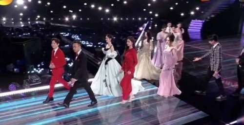 2021年第一个瓜，乾坤大挪移来了