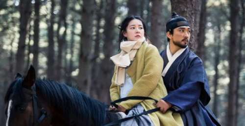 《师任堂》首播，搁浅5年后登陆国内视频平台，李英爱宋承宪主演