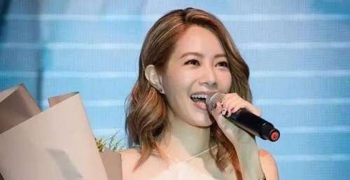 8位过气明星生存状态：有人在火锅店当服务员，有人在谋生