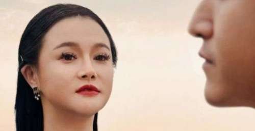 冉莹颖五官又变了！邹市明娇妻到底长什么样，卸妆后真认不出来