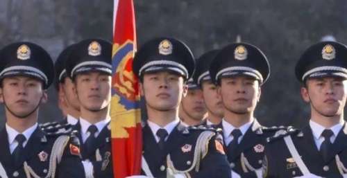 今天再次唱响这首歌！