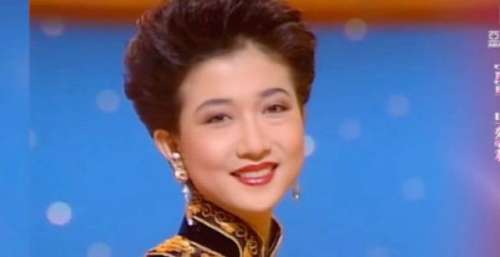 吴卓林：父亲是成龙，母亲是亚姐冠军，我是私生女
