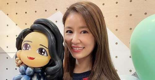 林心如分享5岁女儿的生日派对礼物，球娃娃一起开心合影