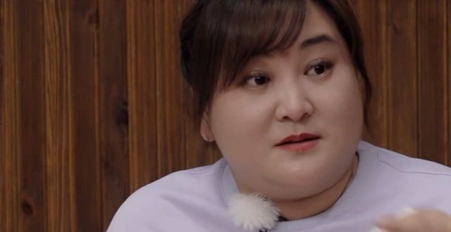 贾玲、马天宇在节目中提到母亲，杨洋瞬间眼眶泛泪