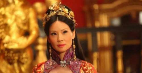 删减144分钟，依旧被评为R级，好莱坞山寨武侠片，注定无缘内地