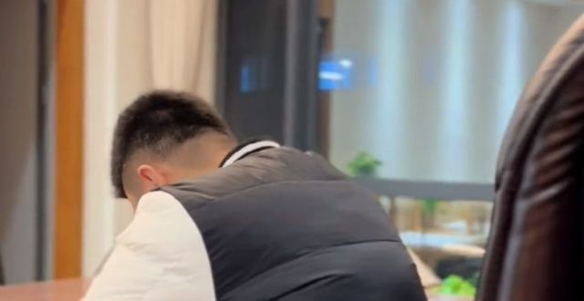 互联网都是秋后算账，舞帝利哥停播解散粉丝团，称想要“活”下去