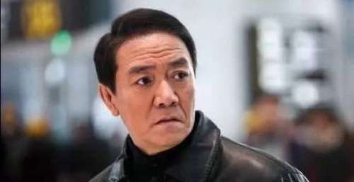 李幼斌：因继子忽略亲子，36岁儿子不相信爱情，至今仍单身