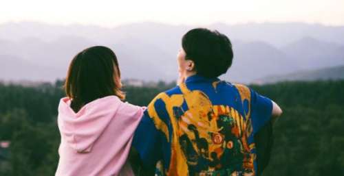 快男季军白举纲官宣结婚！说老婆是圈外人，希望感情一切顺其自然