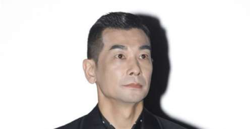 电影《纹身》首映 赵文卓“披哥”后与兄弟重聚
