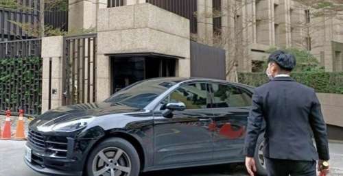 王力宏结束隔离：陈建州开豪车护送离开，前往李靓蕾住所谈判