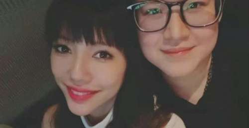王力宏开始反击！李靓蕾婚内与“男子”亲密照曝光？本尊回应来了