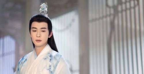 对于陈星旭、李兰迪主演的《星落凝成糖》，我只有一个要求