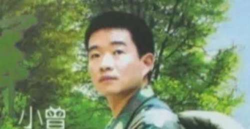草根歌手小曾：一把吉他走遍大江南北，歌声比炮声还响亮