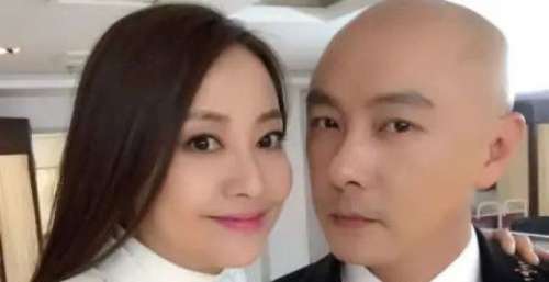 张卫健老婆是谁？相恋9年分手2次，经历分分合合终成眷属