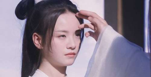 姜泥人设不鸡肋！李淳罡为何要收姜泥为徒，因为她有神秘buff在身