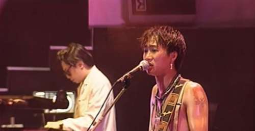 传承经典 世间纵有千万曲 Beyond《光辉岁月》 历久弥香