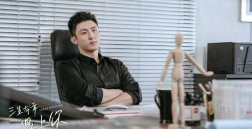 黄景瑜演技超神，“侯爵”活了，可是配角的“三观不正”强行洗白