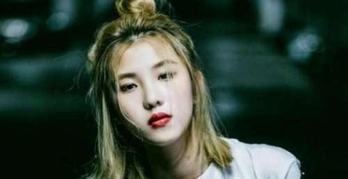 《变形记》16岁巨婴，每天花销过万，吃饭靠人喂，如今成功逆袭