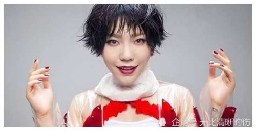 “最丑女星”吴莫愁的红与黑，以及她“消失”3年的真相
