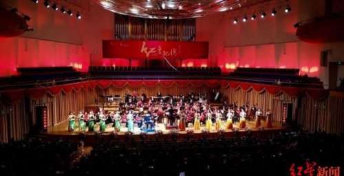 “乐动蓉城”一年演出32场，网络直播扩大惠民受众面