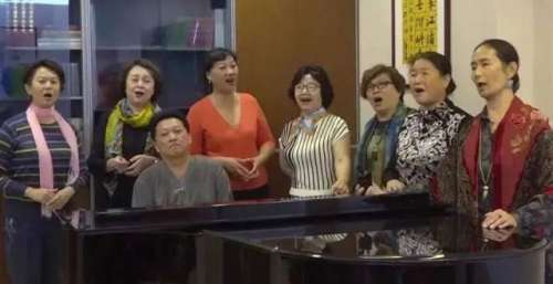 原总政歌舞团老战友聚会，演唱苏联经典歌曲！