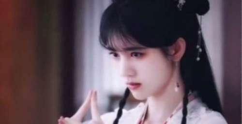 鞠婧祎｜花戎