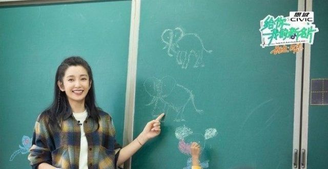 李冰冰重返教职 超强耐性教导学生