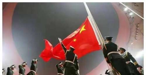 这个导演不简单：71岁的张艺谋成为世界第一位双奥运总导演