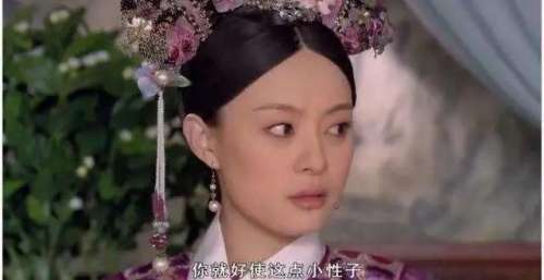 明知道安陵容敏感多疑，甄嬛为何还要把收到的浮光锦转赠给浣碧