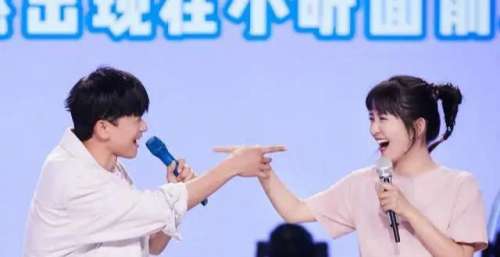 芒果台一姐谢娜竟录制东方台！穿公主裙跟张杰合唱，颜值美翻