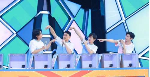 吴昕离开《快乐大本营》后，终于接到新综艺，新题材有望再出爆款