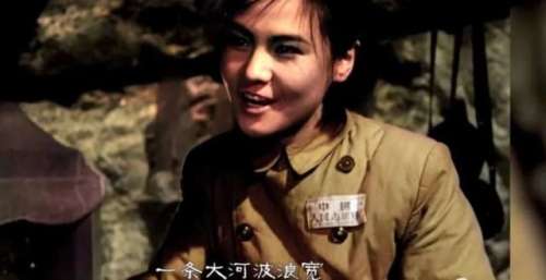 注意到没？你记忆中的《我的祖国》少了一段
