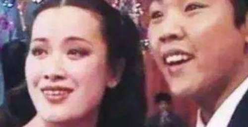 因一夜成名，56岁患癌在异国离世，临终前才说出自己身世！