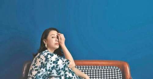 黄绮珊《小霞2.0》：流行但不流俗