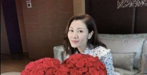 李嘉欣病情太突然，此前与何超琼出席同场活动，还能否闪耀豪门圈