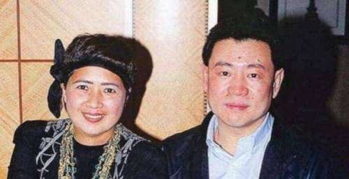 李嘉欣发文报平安，评论区却翻车了，年轻时犯的错，总归要还的！