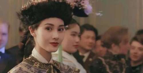 太突然！李嘉欣病重入住ICU，差点变成植物人？