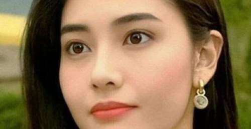 李嘉欣病危抢救细节，脸部浮肿尽显老态，网友评论一边倒
