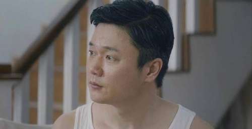 《误杀2》票房破8亿，肖央总票房破80亿，他背后三位高人都是谁？