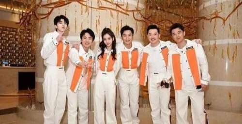 网曝《奔跑吧10》嘉宾阵容，李晨郑恺不负众望，白鹿蔡徐坤仍在