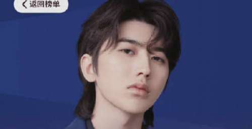蔡徐坤获得2021年年度唱作歌手，上榜次数达到43次，夺冠3次