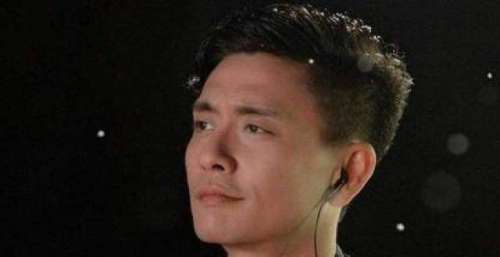 帅是真的帅渣也真的渣，和胡杏儿八年虐恋，一张照片让人泪目