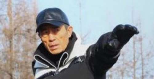 张艺谋《狙击手》能干过长津湖续集吗？悬！71岁的他面临四大难题