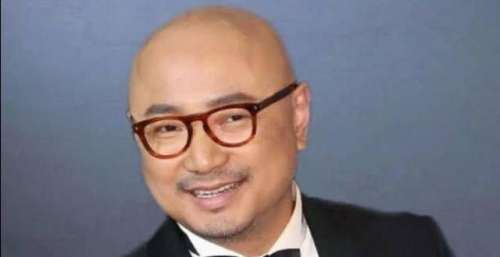 徐峥，一个商人