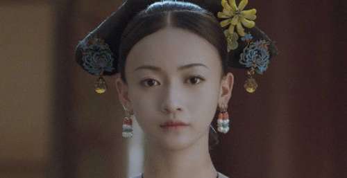 8位被女配吊打的女主，有人演技不行还争番位，有人片酬高得离谱