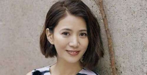 有的人逃税破亿，有的热心公益默默付出！袁咏仪被路人认出做公益
